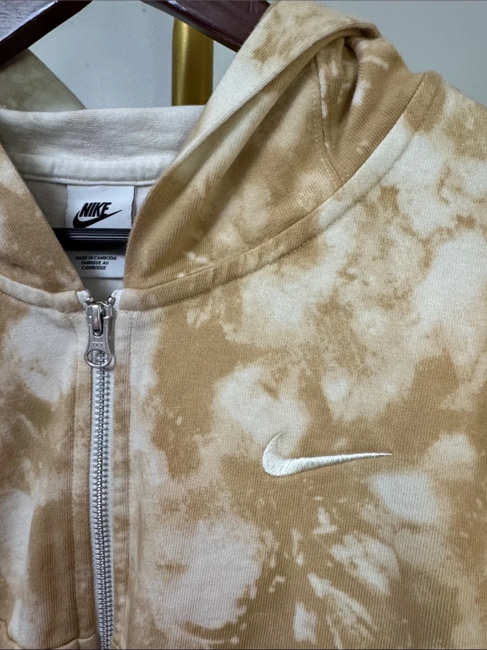 Nike Tie-Dye Zip Hoodie & Shorts Set - Tan, White